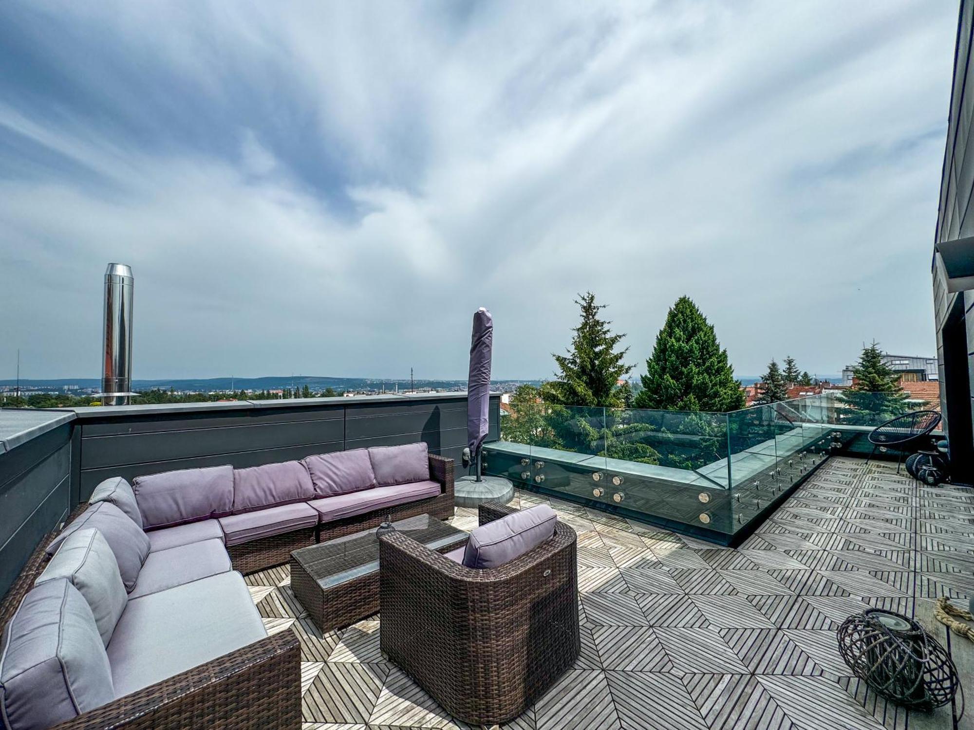 Apartman Se Saunou A Terasou S Vyhledem Na Brno Buitenkant foto