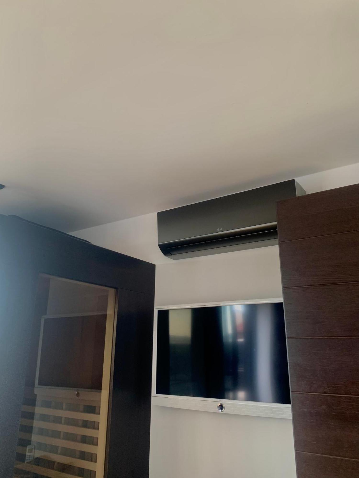 Apartman Se Saunou A Terasou S Vyhledem Na Brno Buitenkant foto