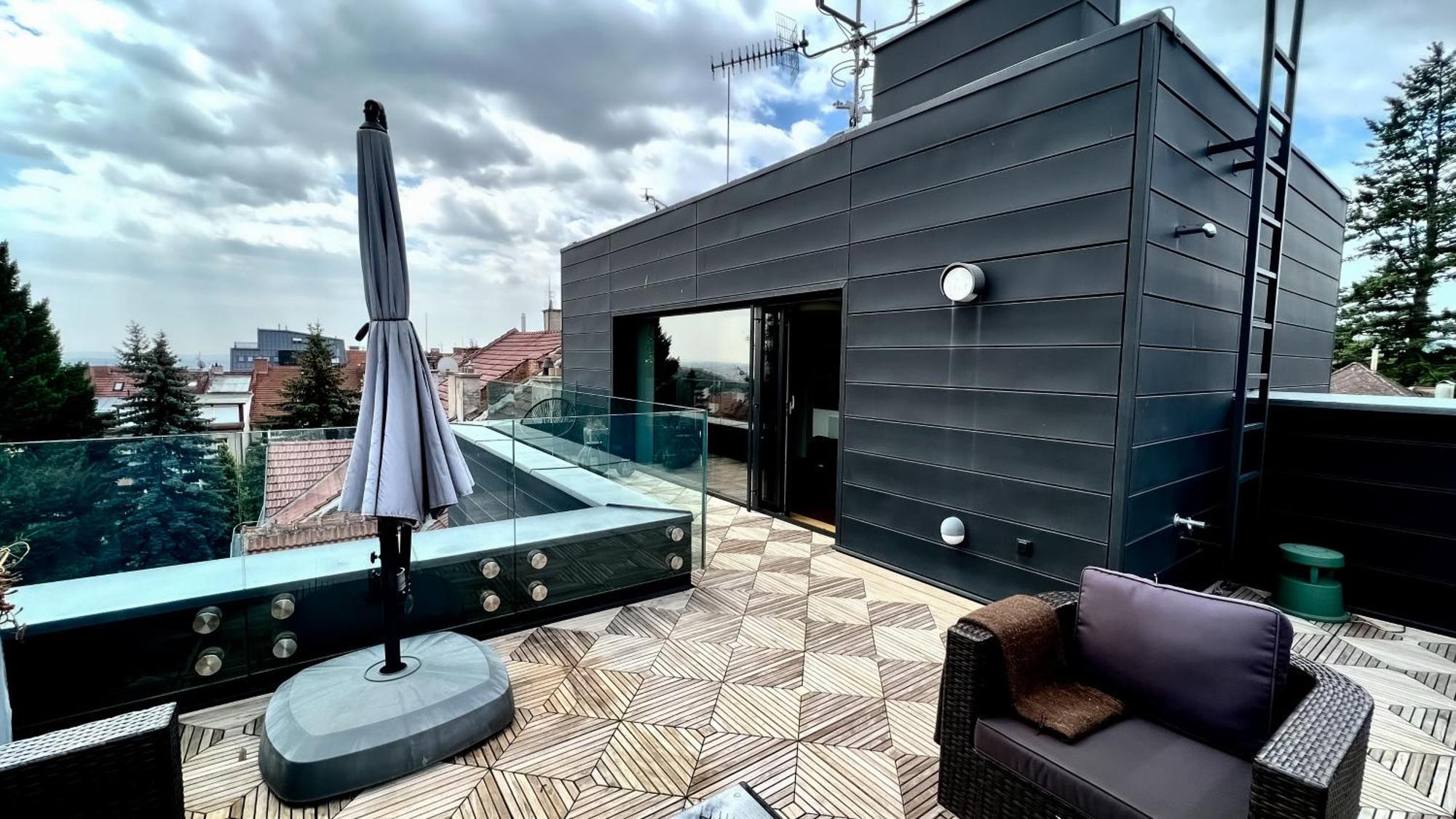 Apartman Se Saunou A Terasou S Vyhledem Na Brno Buitenkant foto