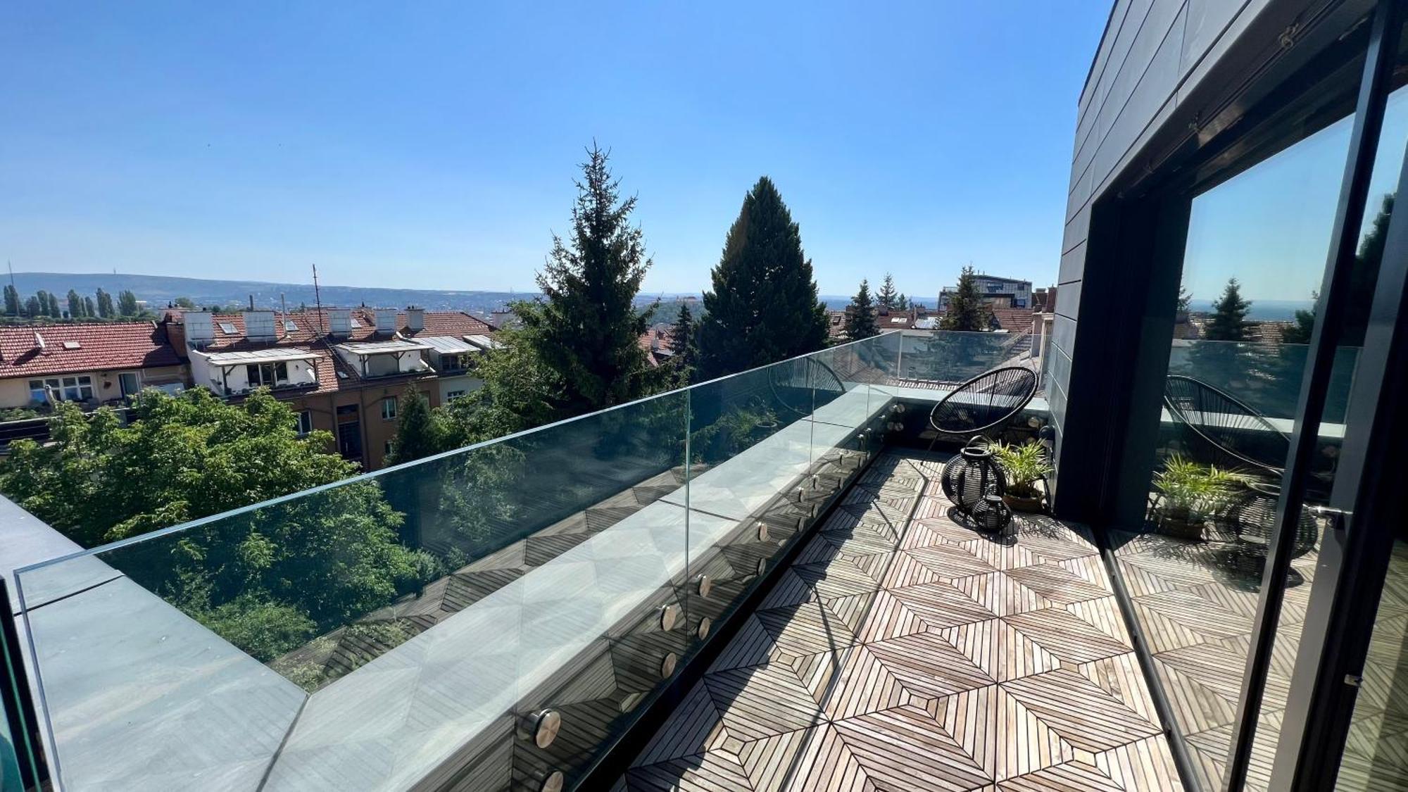 Apartman Se Saunou A Terasou S Vyhledem Na Brno Buitenkant foto